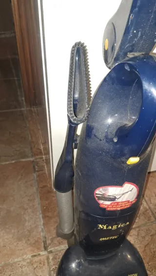 Scopa Elettrica IMETEC Magica 900W