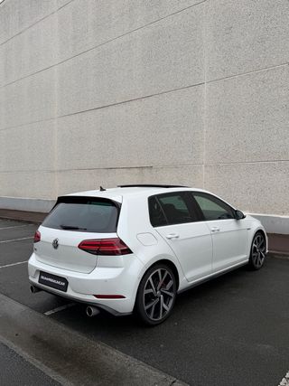 GOLF GTI 7’5 PERFORMANCE + DYNAUDIO + CUERO