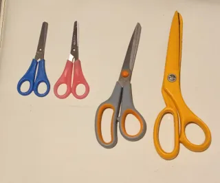 Set 4 Forbici Colorate