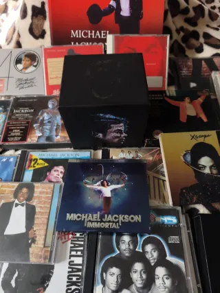 Discografía Michael Jackson 5 dvds, 30 CDs y libro