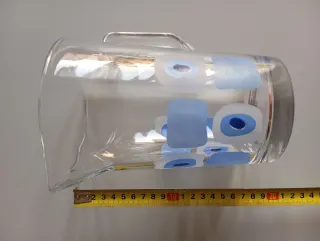 Caraffa in vetro decorata