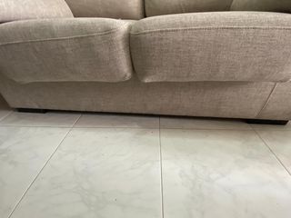 Sofá 2 plazas beige jaspeado