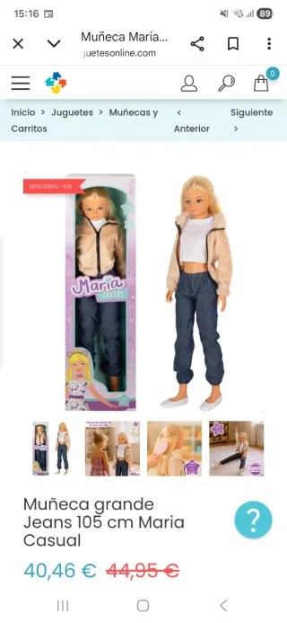 Muñeca grande rubia con camiseta de gato