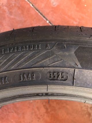 215/50 R 18 92V.  Goodyear EfficientGrip Perf2