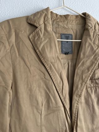 Americana beige hombre