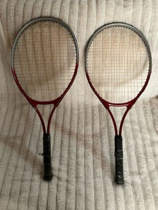 Lote Raqueta Tenis Wilson con Funda y otras. Nueva