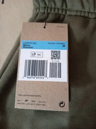 Pantalón verde Nike oficial