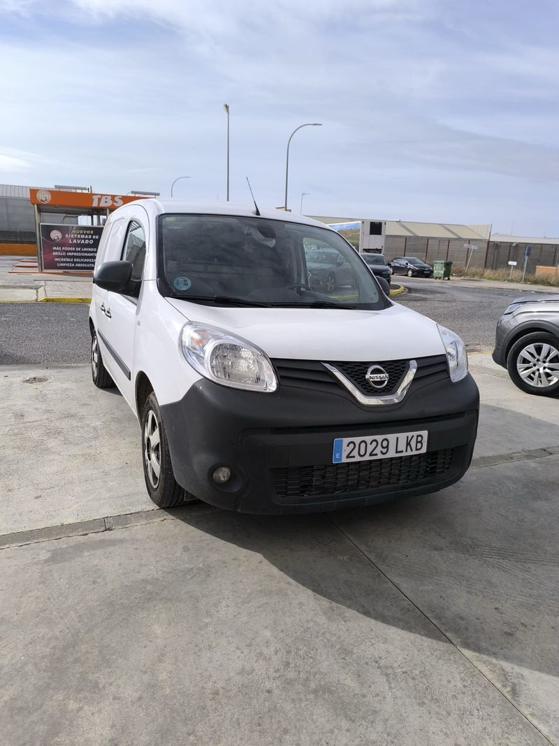 Nissan NV250 2021 - foto 1