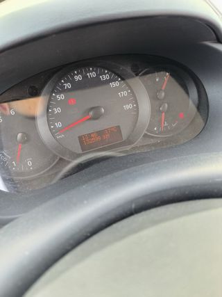 Nissan NV250 1.7 del 2021 en muy buen estado.