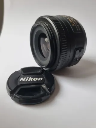 Objetivo Nikon Nikkor 35mm 1.8 G DX