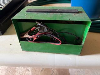 Cargador Baterías LH 4010 Vintage