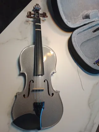 Violín Stentor Harlequin con funda y arco