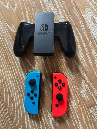 Nintendo Switch + accessori + giochi NUOVO PREZZO