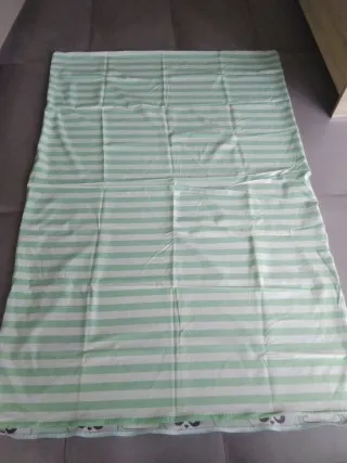 Ropa de cama infantil con mapache