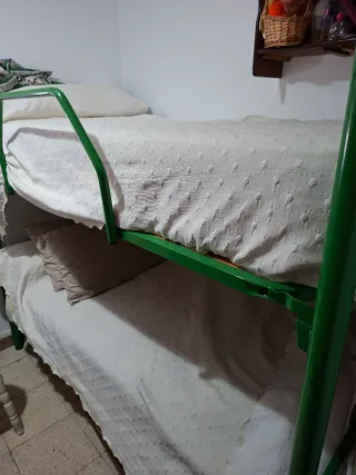 Litera metálica verde de 90cm