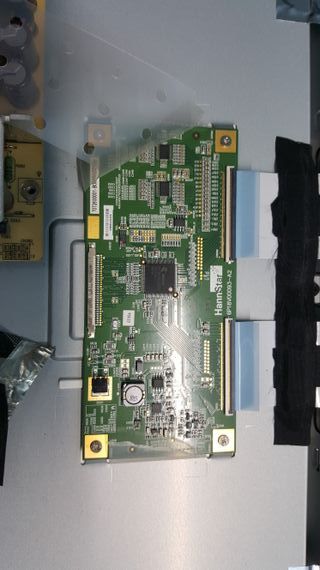 HANNspree HSG1075 LCD TV