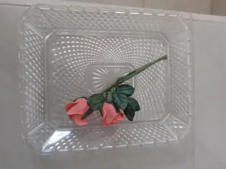 Vassoio in vetro decorato