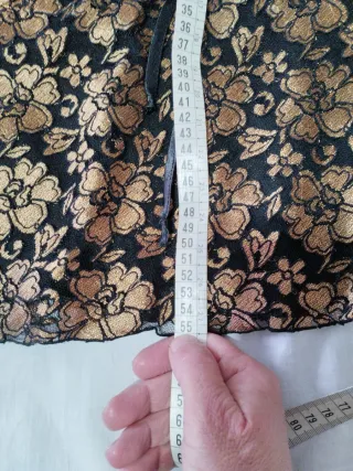 Blusa mujer encaje floral negro y dorado