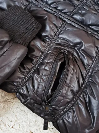 Chaqueta acolchada negra