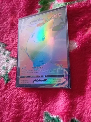 Carta Pokémon Togekiss VMAX 195/185