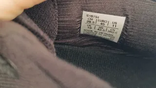 Asics Gel-Nimbus 26 Talla 45 Negro