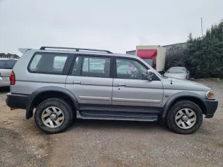Mitsubishi Montero Sport 2000