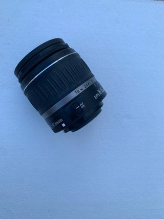 Objetivo Canon EF-S 18-55mm f/3.5-5.6 II