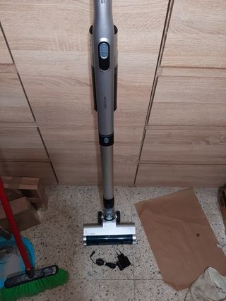 Aspiradora escoba jalisco Brush Cecotec