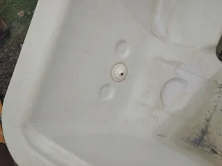 Jacuzzi blanco Acrílico Buen Estado