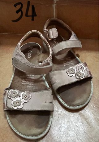 Calzado niña talla 31-34