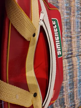 Borsone Di Michele rosso e giallo,  a tracolla