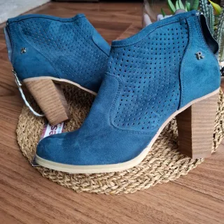 Botines Refresh Talla 39 Azul Perforados