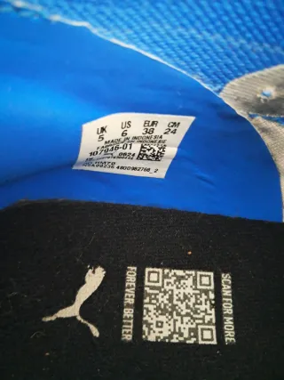 Botas Fútbol Puma Future 7 Azules Talla 38.