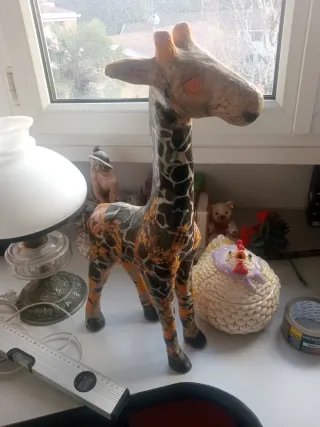 Soprammobile street art cartapesta cm55