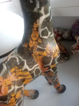 Soprammobile street art cartapesta cm55