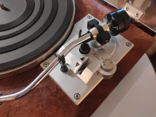Giradischi Pioneer restaurato e migliorato