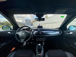 Alfa Romeo Giulietta 2011