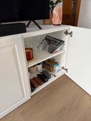 Mueble TV BESTÅ (IKEA)