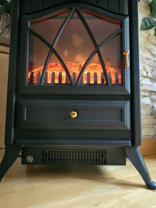 Chimenea Eléctrica Negra con Efecto Llama Realista