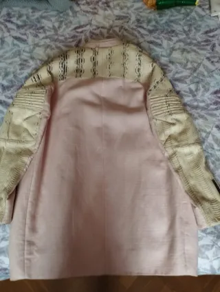 Abrigo de lujo LIVEN marca Italiana