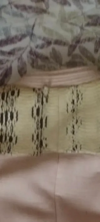 Abrigo de lujo LIVEN marca Italiana