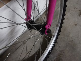 Bicicleta niña 24 blanca y fucsia