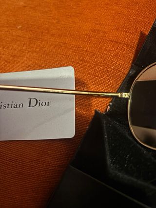 Gafas Christian Dior doradas y rosas