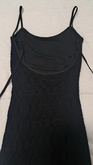 Vestido negro ZARA