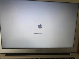 MacBook Air i7 1.8 GHz 4GB RAM