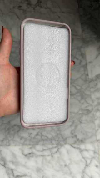 Funda iPhone 16 Pro Max Lila Goma.