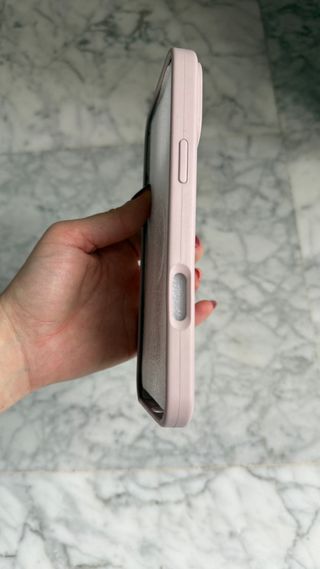 Funda iPhone 16 Pro Max Lila Goma.