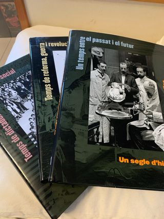 Un Segle d'història de Catalunya en fotografies