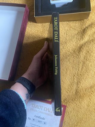 Tarot Dalí