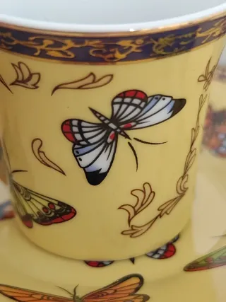 Juego de 6 tazas con platillo de porcelana